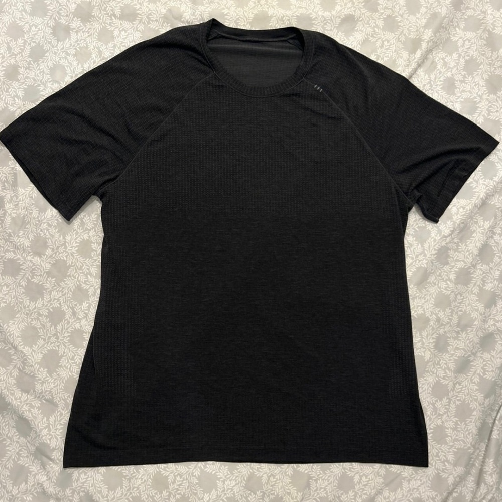 Men’s Lululemon Plus Size Black Fundamental T-Shirt “Start Where You Are”